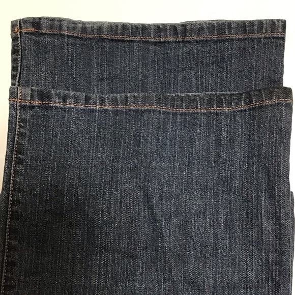 🔵Size 3 Petite Right Fit Stretch Bootcut-Medium - Picture 15 of 16